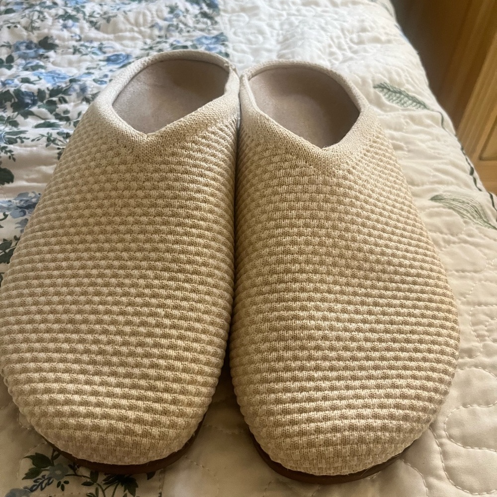 Cozy Cream Slippers